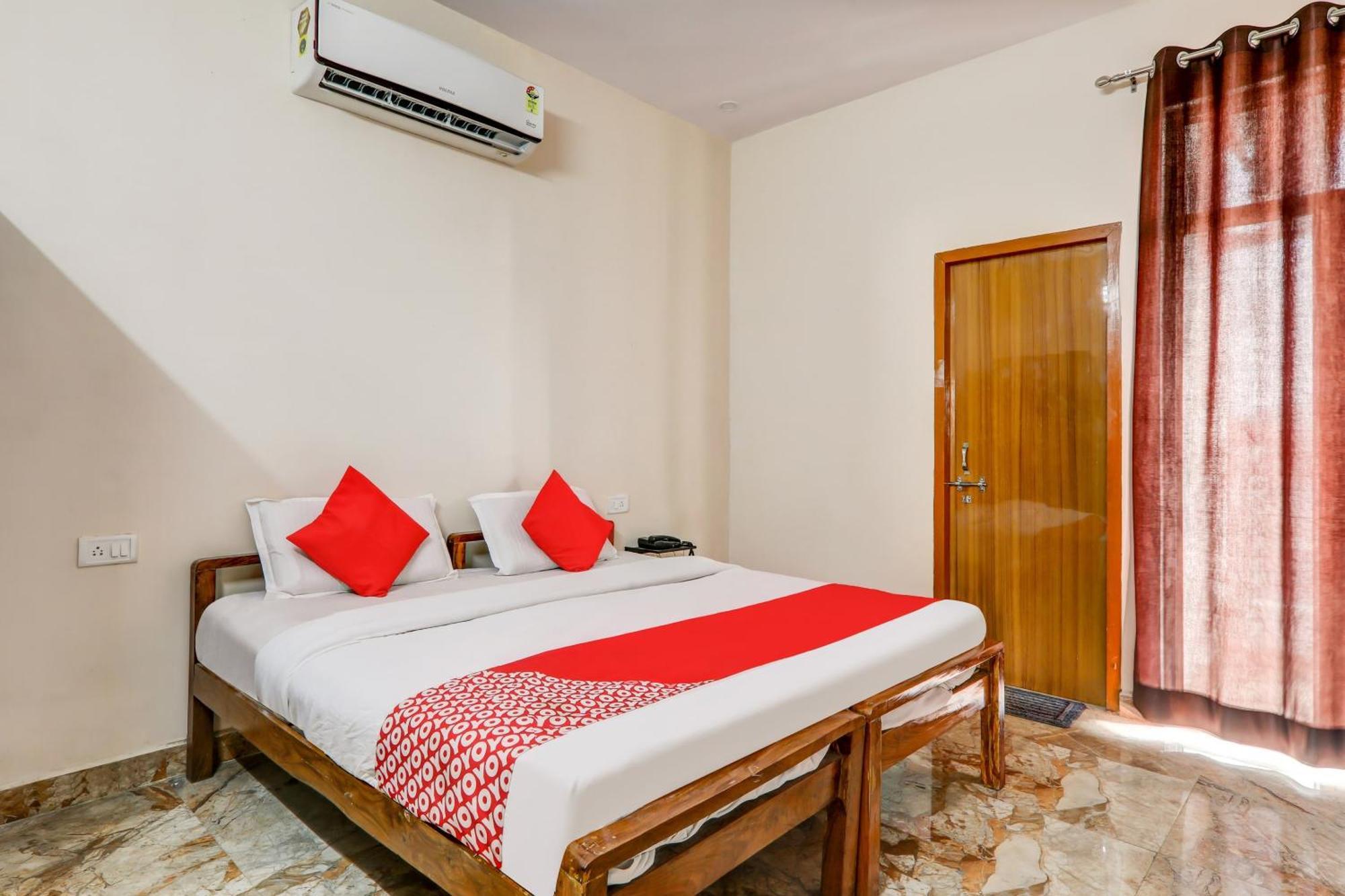 Oyo Flagship Raghuvar Palace Hotel Lucknow Eksteriør billede