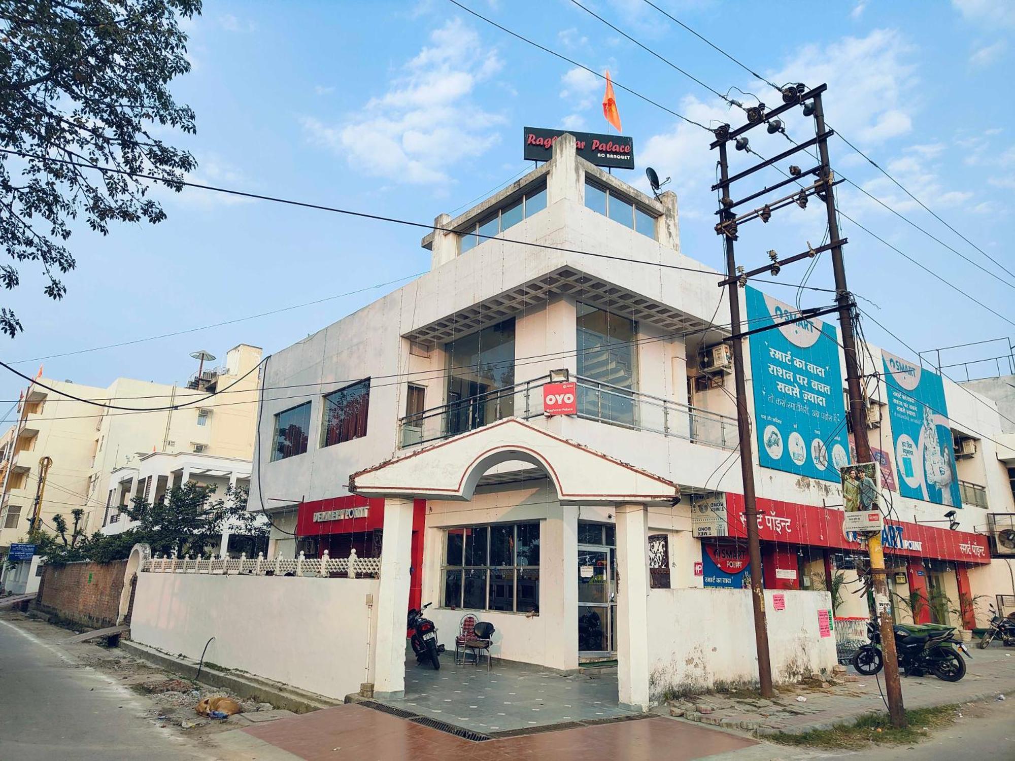 Oyo Flagship Raghuvar Palace Hotel Lucknow Eksteriør billede
